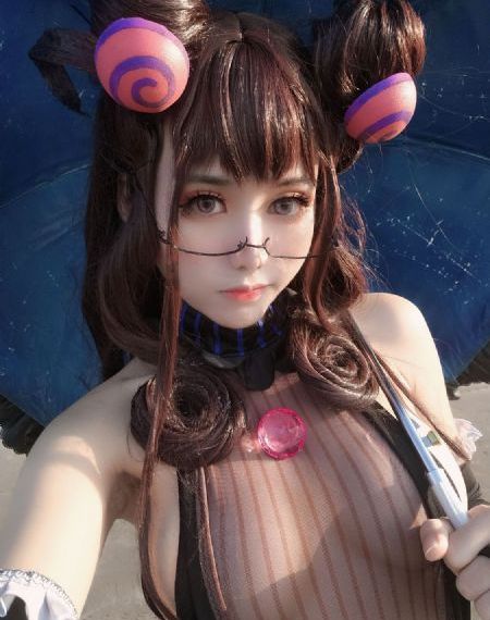 校花玉腿高抬雪乳轻颤小说_1080超清免费观看